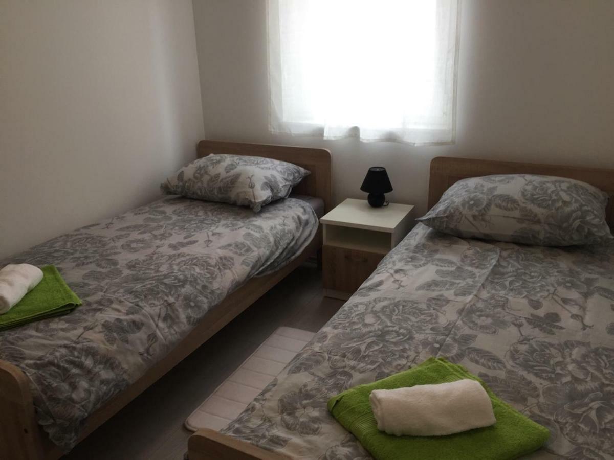 Studio Apartman Nina Apartment Рийека Екстериор снимка